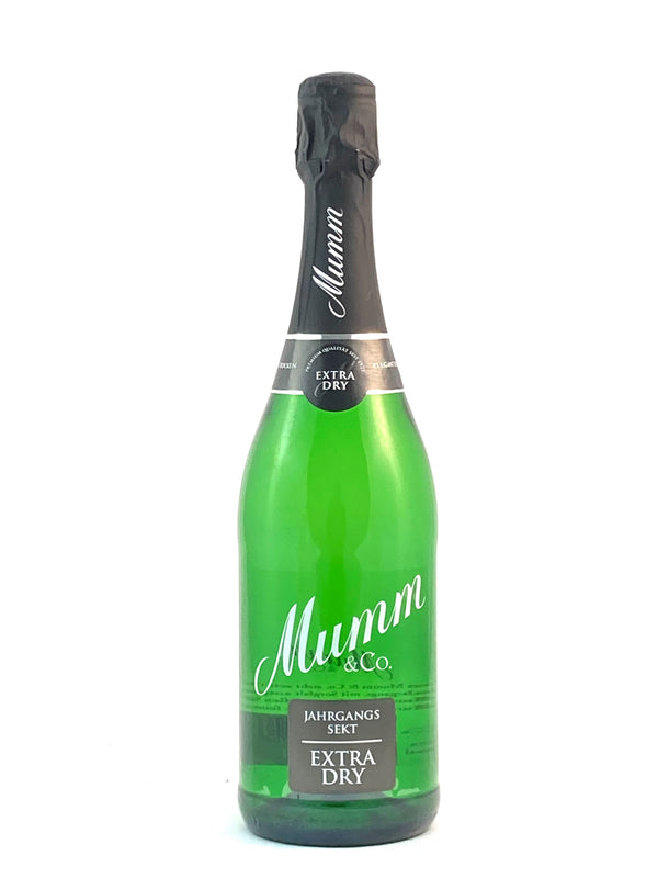 Mumm Extra Dry kuohuviini 0,75l, alk. 11,5 tilavuusprosenttia.